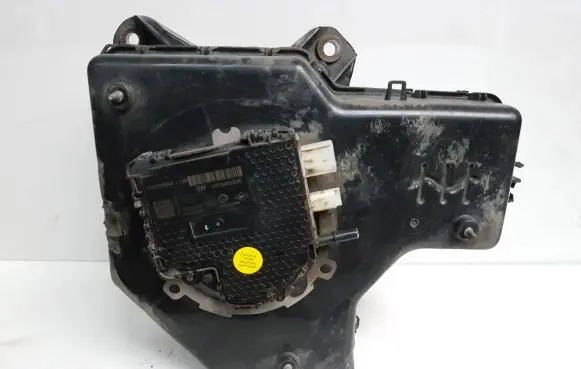 Nissan Navara D23 AdBlue liquid reservoir 204115JU1A 1059448 4103905AA