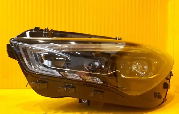 Mercedes-Benz CLA C118 X118 Headlight/headlamp A1189061301