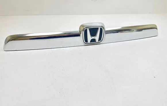 Honda CR-V Tailgate trim 74890SWWE112C1