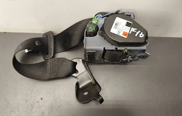 BMW X6 F16 Rear seatbelt 7376129 0000X09009 626747100F