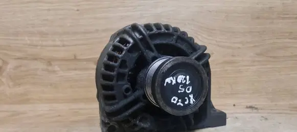 Volvo XC70 Generator/alternator 30658085