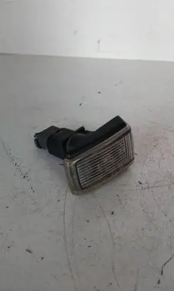 Honda CR-V Front fender indicator light 6R0142631