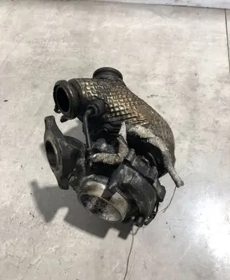 Audi Q7 4M Turbo 059145873DB