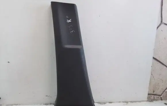 Opel Zafira B (B) pillar trim (bottom)