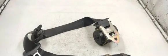 BMW 5 E60 E61 Front seatbelt 6016304