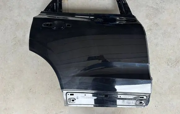 Rear door