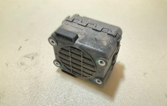 Polestar 2 Alarm system siren 32210408 00121830 57000000097A