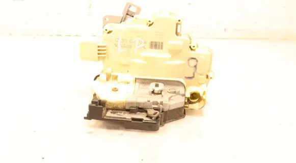 Audi Q7 4L Front door lock 3C1837016A