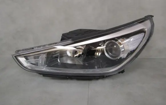 Hyundai i30 Headlight/headlamp 92101G4020