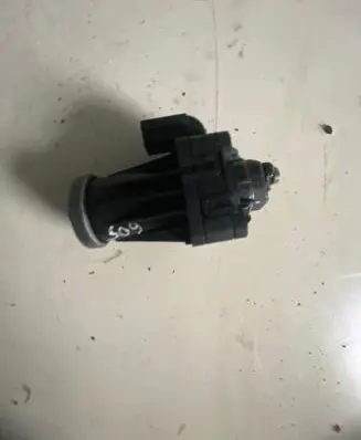 Jaguar XF EGR valve 5027643201 30686133804