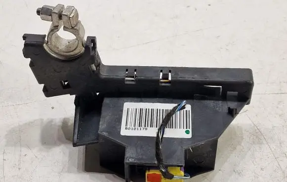 Audi A6 S6 C6 4F Battery relay fuse 4F0915519