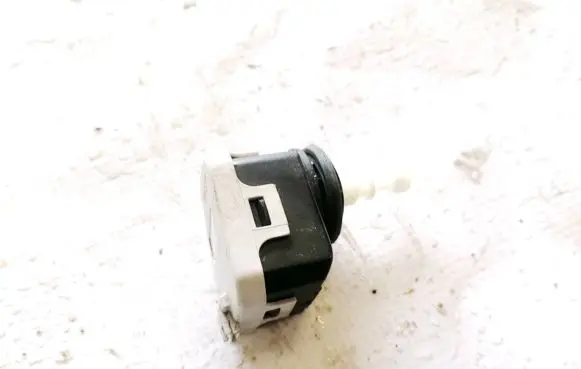 Opel Signum Headlight level adjustment motor 00787806