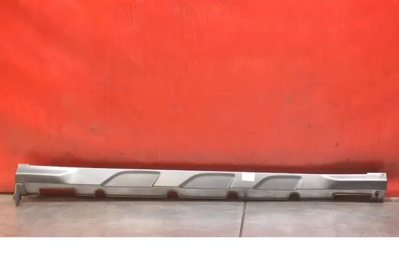 Hyundai Kona I Front sill (body part) 