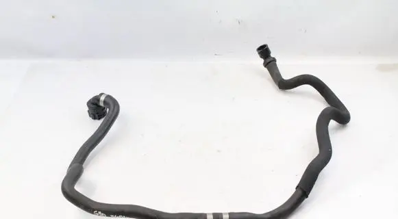 BMW 5 G30 G31 Engine coolant pipe/hose 8602635 17128602635