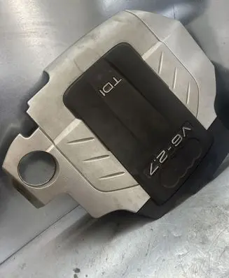 Audi A6 S6 C6 4F Engine cover (trim)