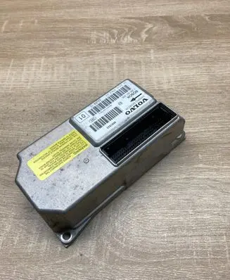 Volvo V70 Airbag control unit/module 8651523 0285001456
