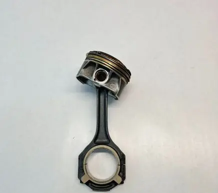 Mercedes-Benz E W213 Piston 88L111 A2760300700
