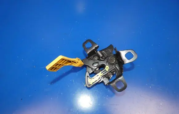 Fiat 500X Engine bonnet/hood lock/catch 