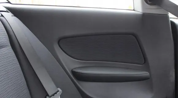 BMW 1 E82 E88 Coupe rear side trim panel 