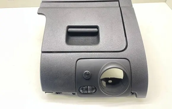 Volkswagen Golf VI Dashboard lower bottom trim panel 5K1858365C 5K1858367C