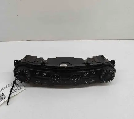 Mercedes-Benz E W211 Interior fan control switch 2118300385 A2118300385