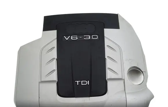 Audi Q7 4L Engine cover (trim) 4L0103925