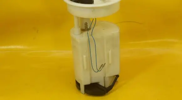Seat Toledo II (1M) In-tank fuel pump 1J0919183D