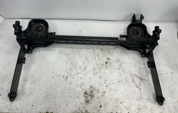 Renault Trafic III (X82) Rear axle beam 1292740