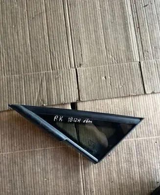 Seat Ibiza IV (6J,6P) Front triangle window/glass 