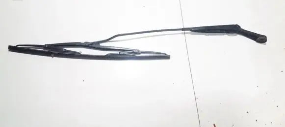 Nissan Primera Front wiper blade arm
