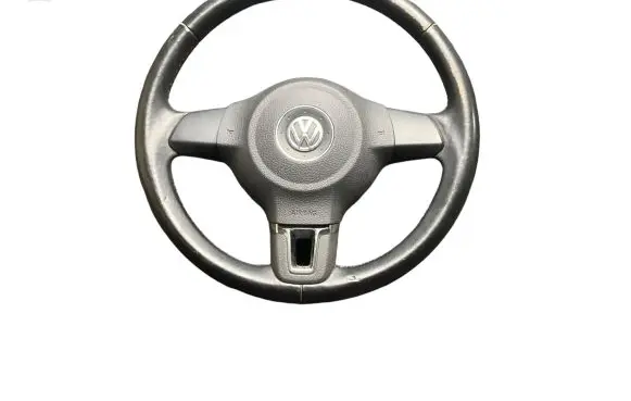 Volkswagen Golf VI Steering wheel 5K0880201D 5K0419091J
