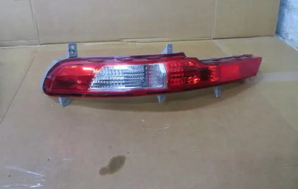 KIA Sportage Rear bumper light 92405-3U3