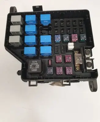 Hyundai Santa Fe Fuse box set 9128826203 9128826202