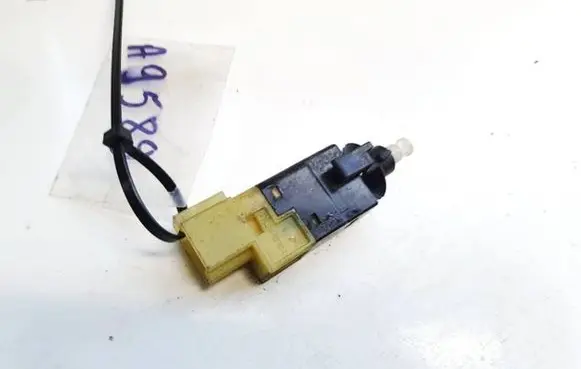 Mercedes-Benz Sprinter W906 Brake pedal sensor switch a0015454409