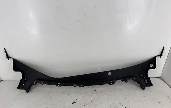 Tesla Model 3 Wiper trim 108167600H 108169300H