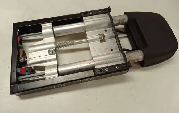 Peugeot 307 CC Convertible roof roll over bar 9643468680