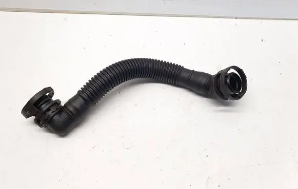 Volkswagen PASSAT B7 Breather hose/pipe 03L103493AE
