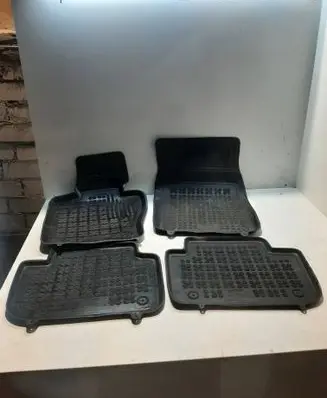 BMW X3 E83 Car floor mat set 
