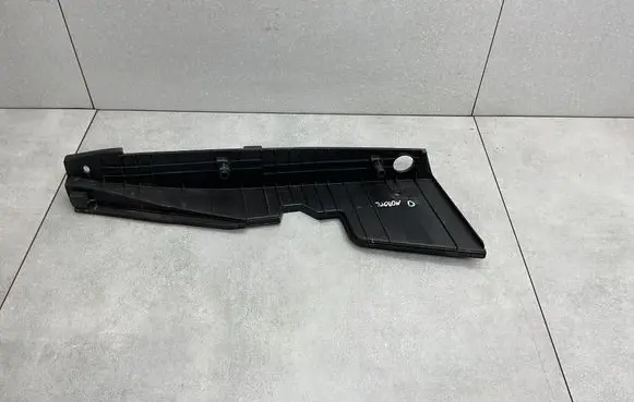 Hyundai Tucson TL Fender end trim 84169D7000