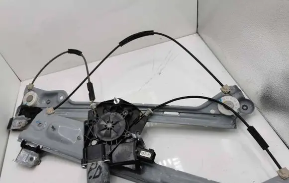 Cadillac Escalade IV Front door window regulator with motor 151030L713A CM093450E 0130822883