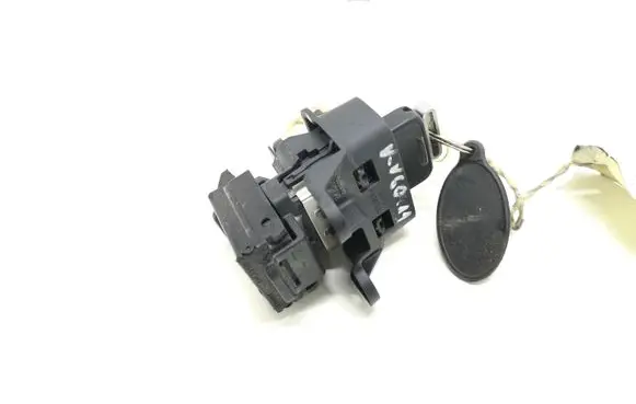 Volvo V60 Ignition lock AH4N15607AE