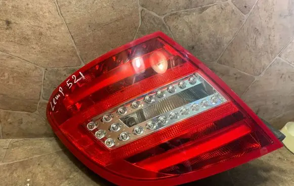 Mercedes-Benz C W204 Rear/tail lights A2048206264