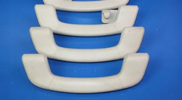 BMW 5 GT F07 A set of handles for the ceiling 