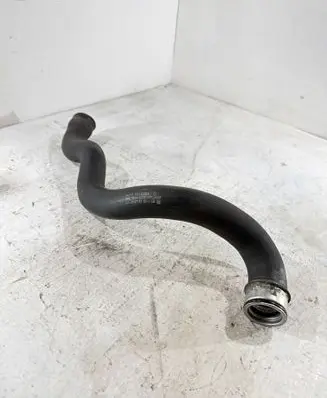 Mercedes-Benz E W211 Engine coolant pipe/hose A2115010782