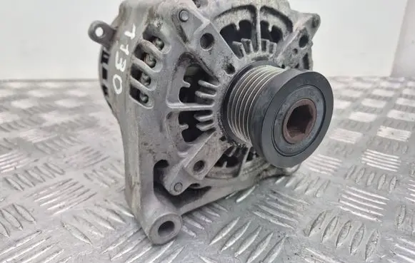 BMW X1 E84 Generator/alternator 7605061