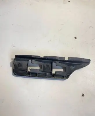 Volkswagen Golf V Front bumper mounting bracket 1K0807183