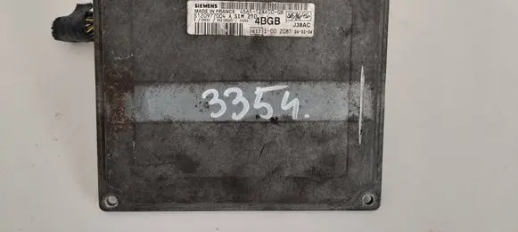 Ford Fiesta Engine control unit/module 4S6112A650SB S120977004A 4BGB