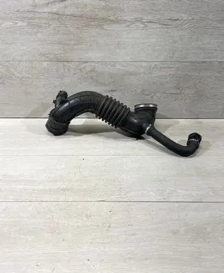 BMW 2 F22 F23 Turbo air intake inlet pipe/hose 8578651 1371