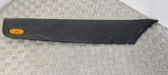 Mercedes-Benz Sprinter W901 W902 W903 W904 Rear fender molding trim A9066901682 A9066902062