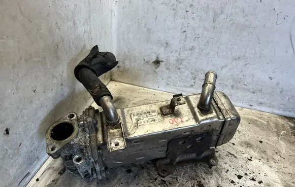 Hyundai Santa Fe EGR valve cooler 284162F140
